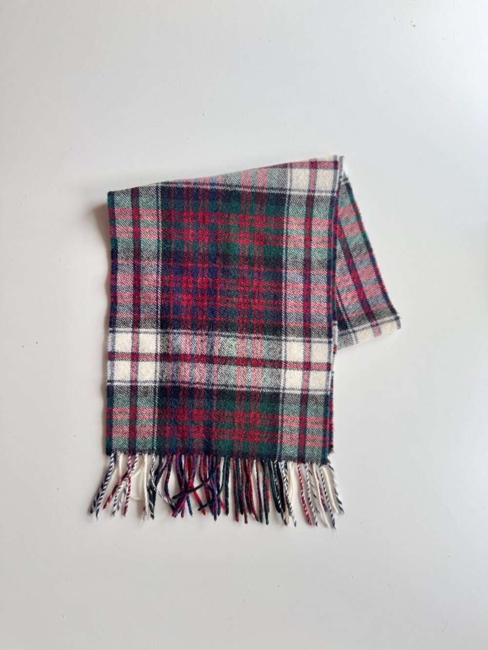 CLAN COLLECTION Red Green Tartan Check 100% Wool Fringed Rectangle Scarf